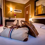 Toujours & Hotel