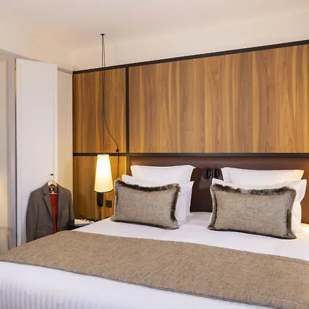 Hotel Toujours & 4*