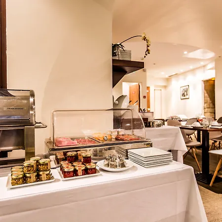 Hotel Toujours & Parijs