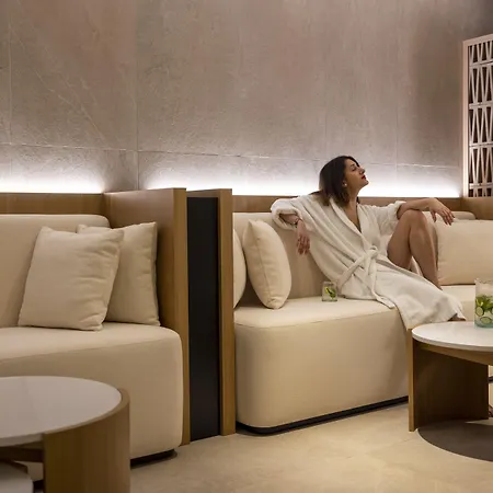 Hotel Toujours&spa 4*