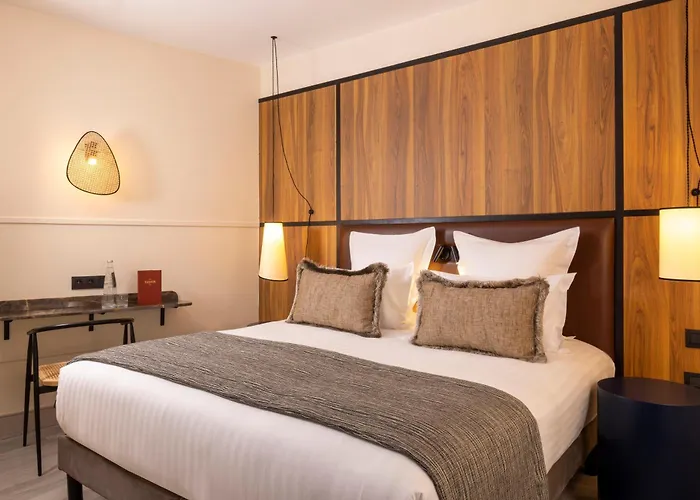 Hotel Toujours &