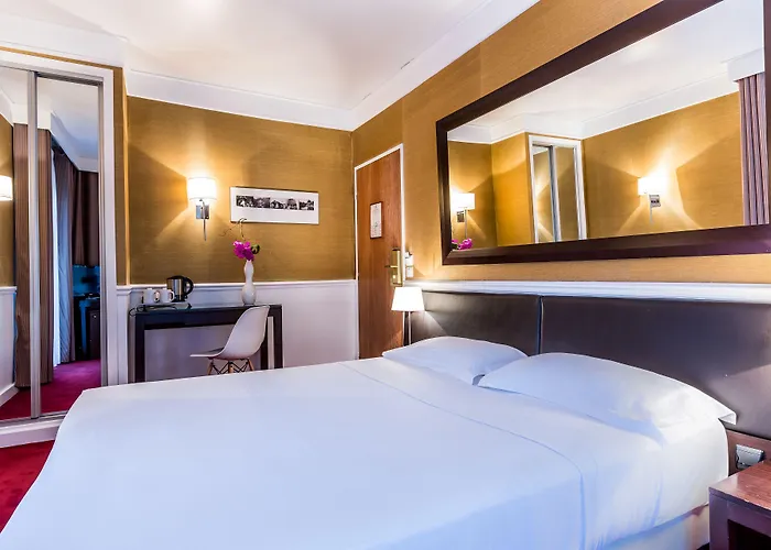 Hotel Toujours &