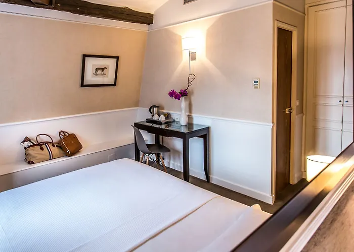 Toujours & Hotell Paris