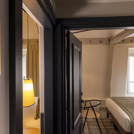 Hotel Toujours & Parigi