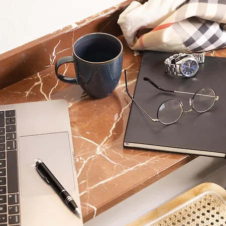 Toujours & 酒店 4*