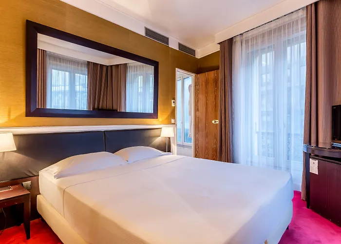 Toujours & Отель 4*